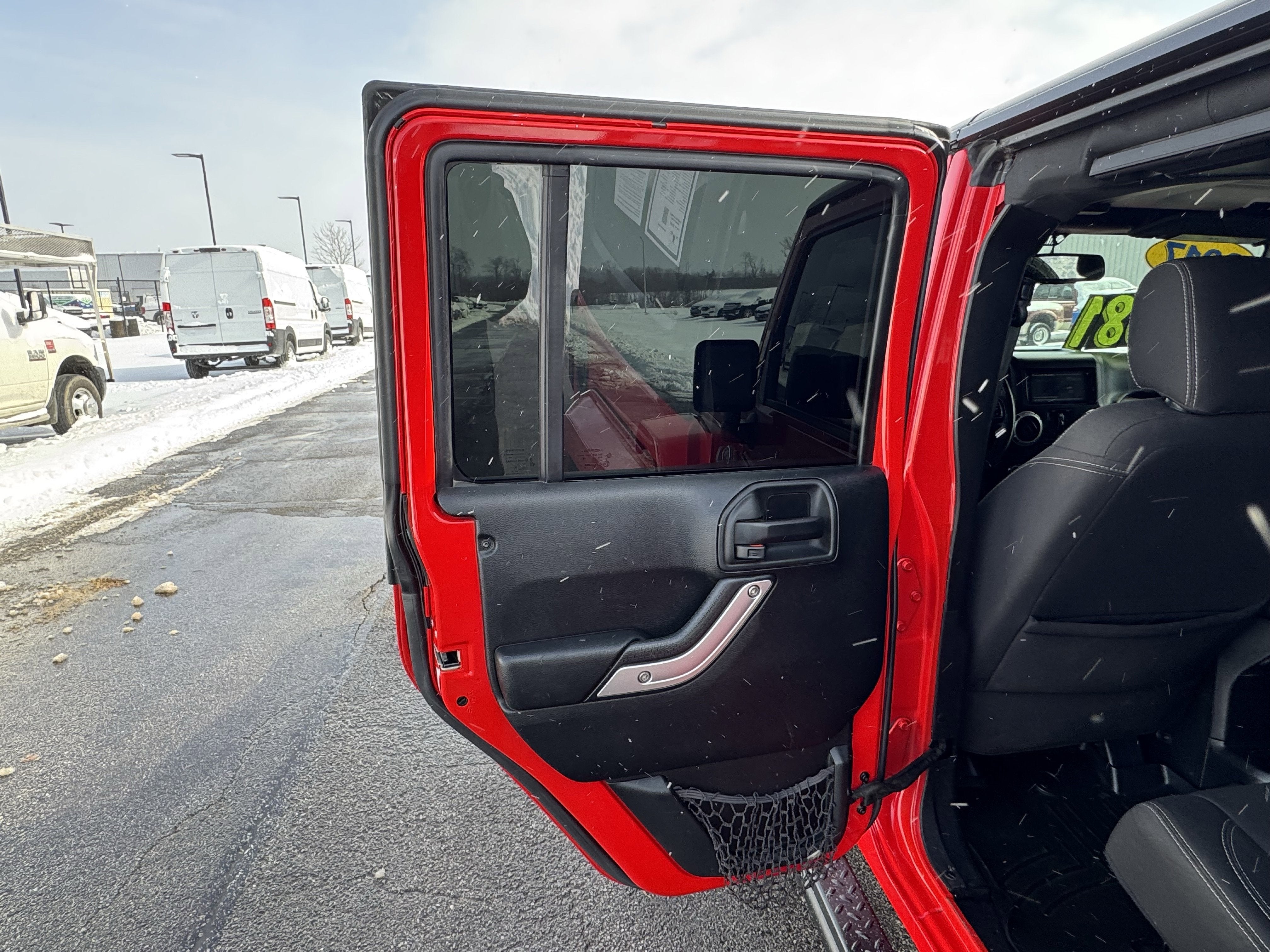 2017 Jeep Wrangler Unlimited Sahara