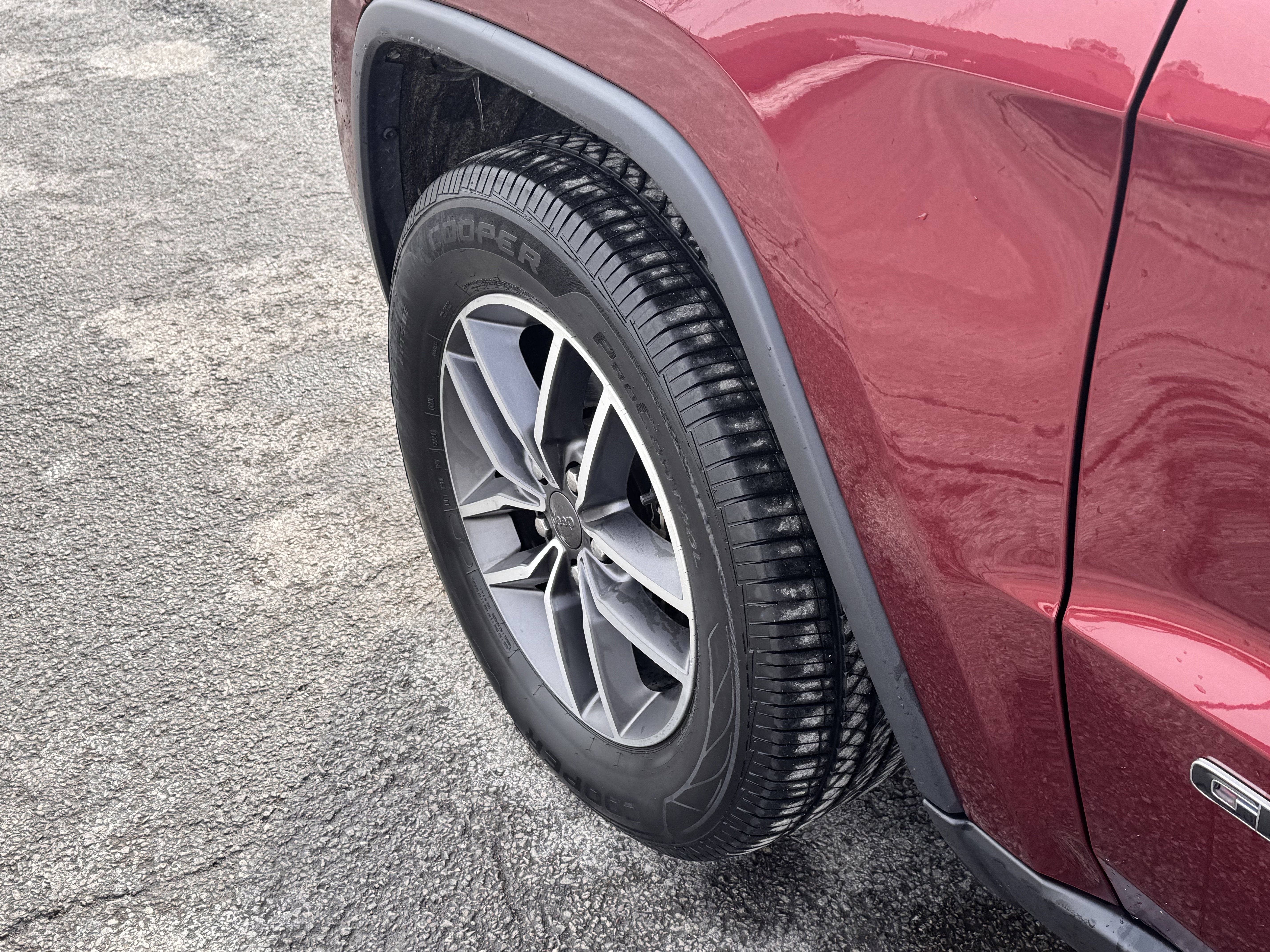 2020 Jeep Grand Cherokee Laredo E