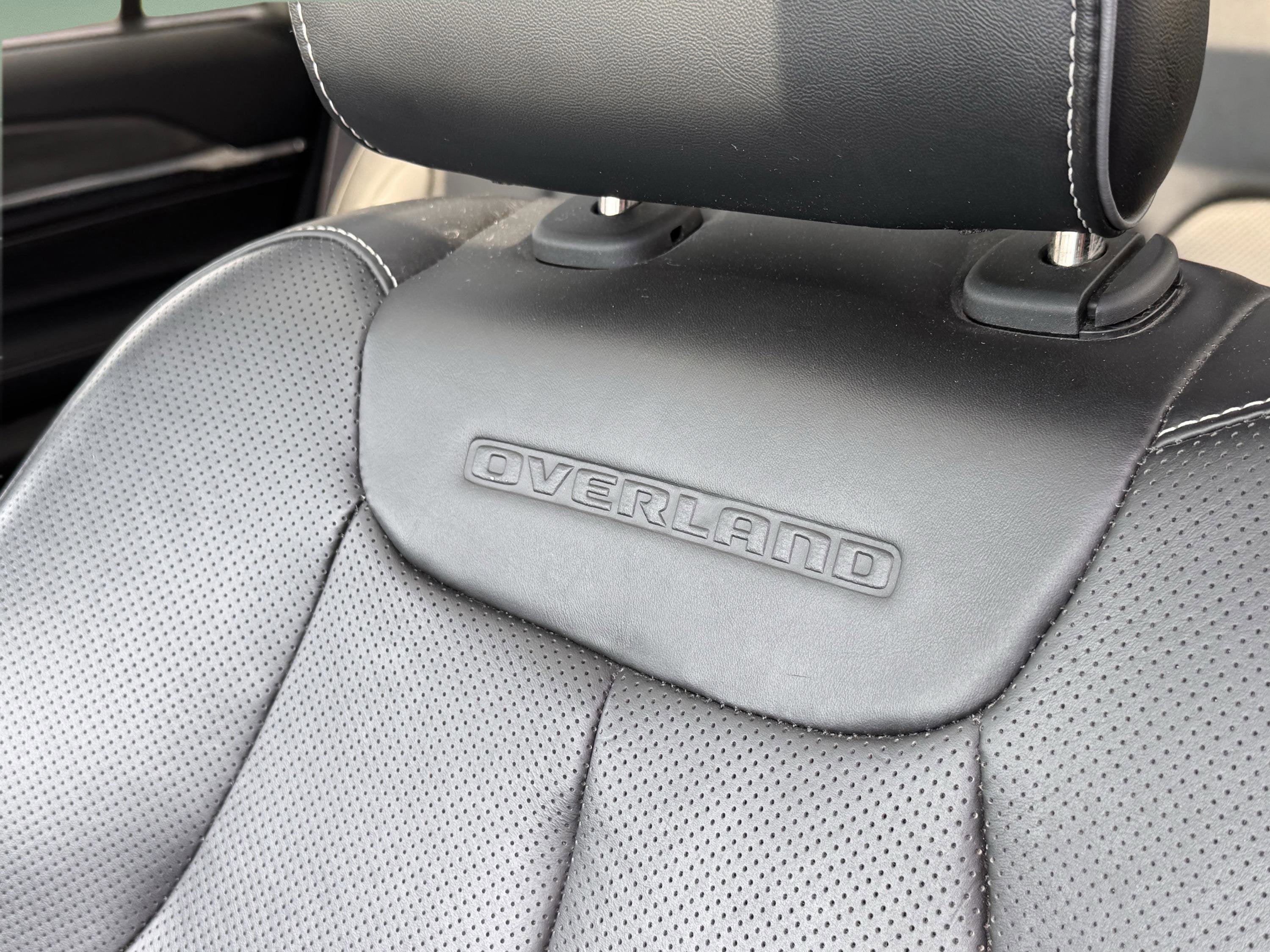 2022 Jeep Grand Cherokee L Overland