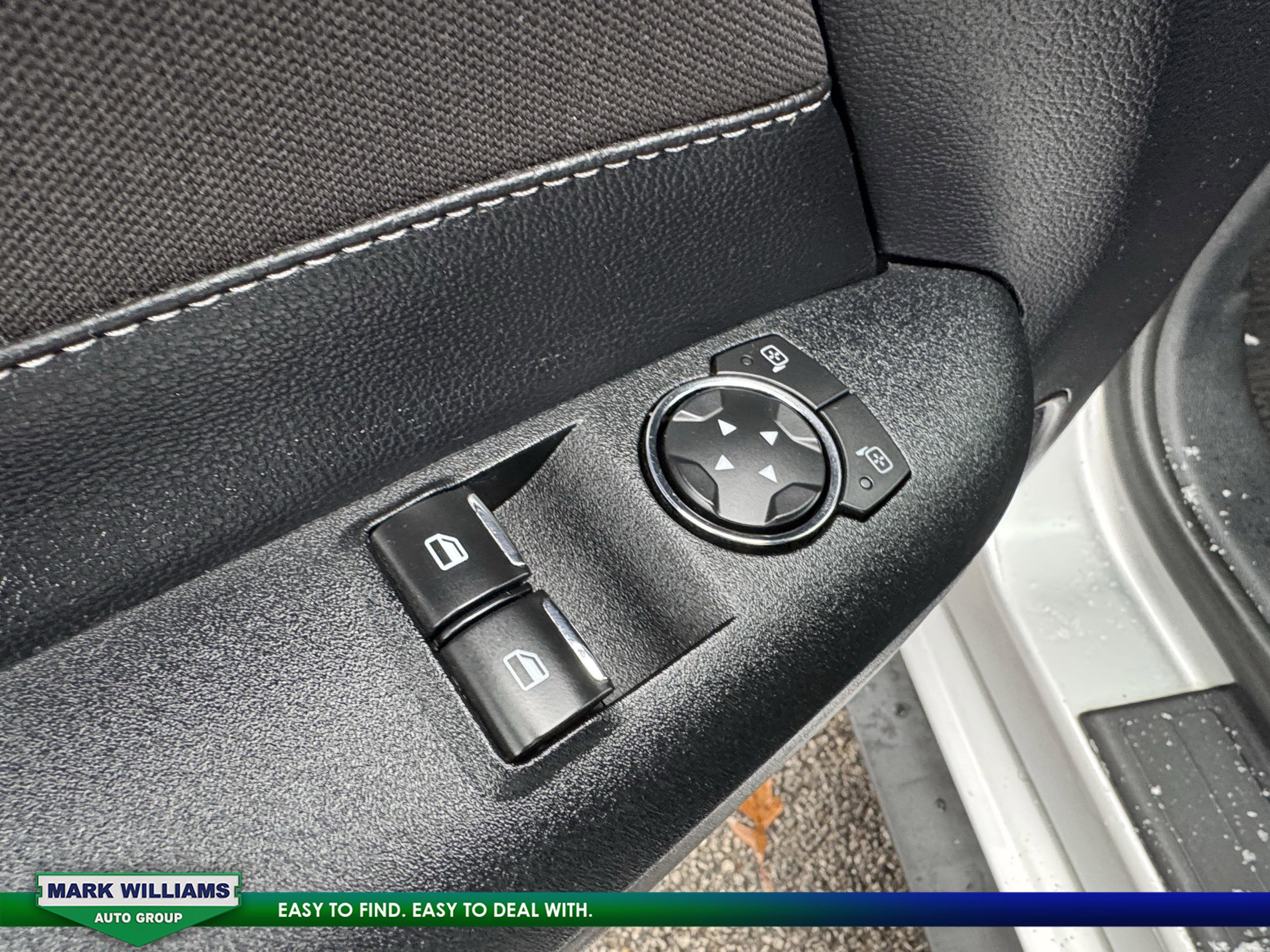 2015 Ford Mustang V6