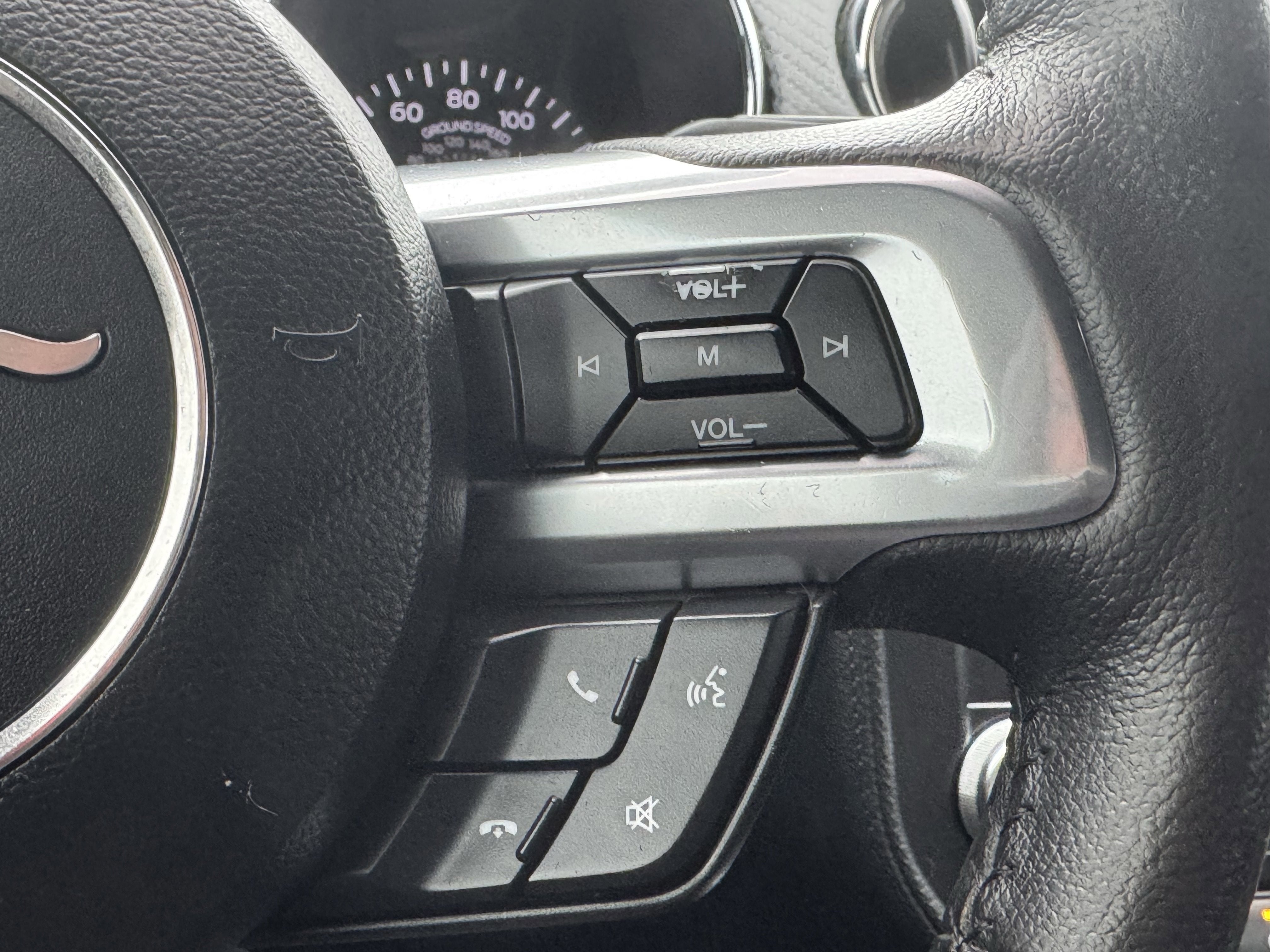 2015 Ford Mustang V6