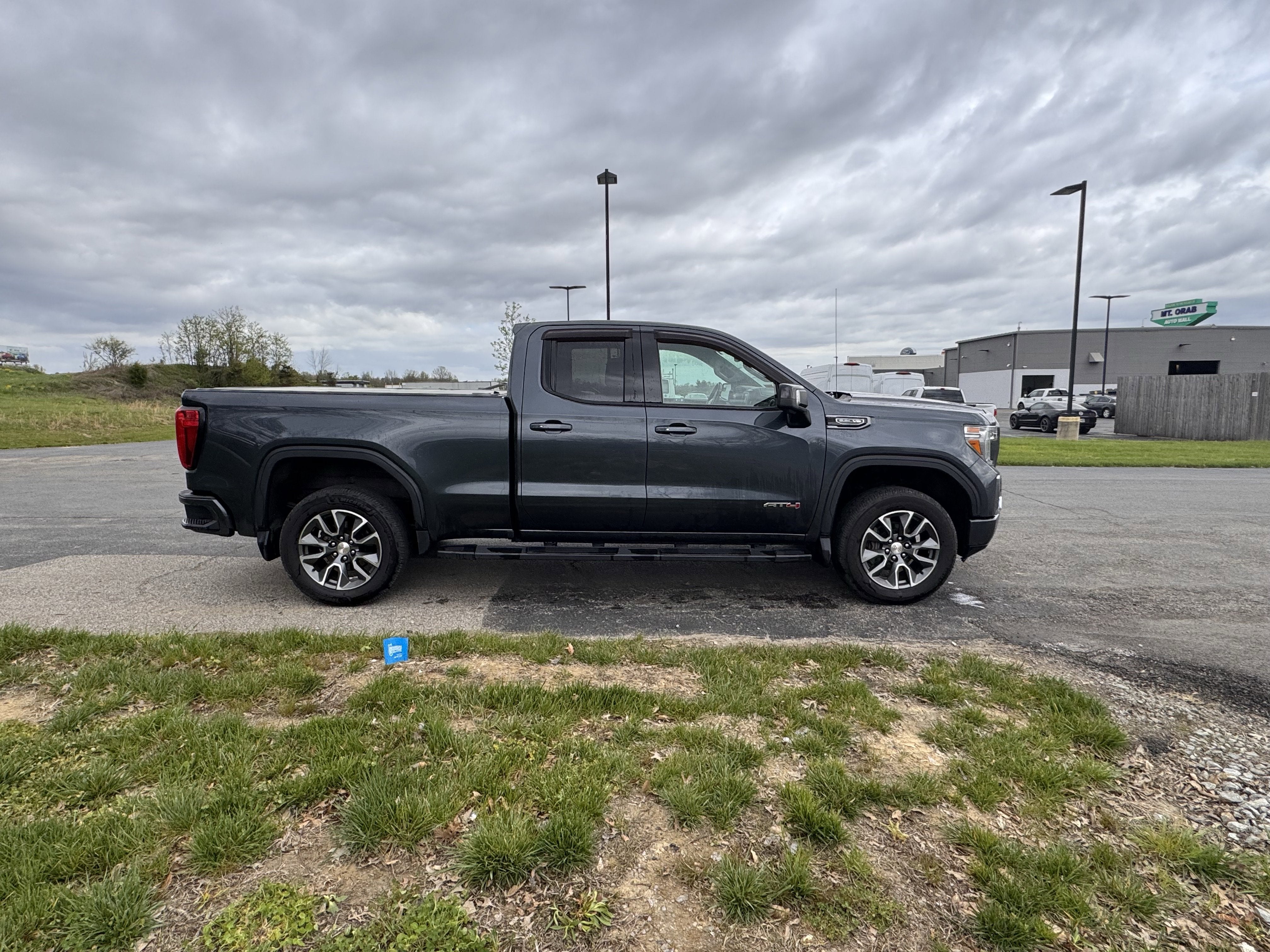 2019 GMC Sierra 1500 AT4
