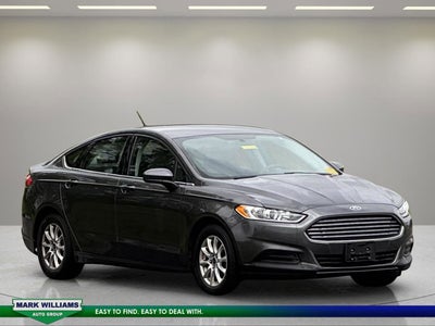 2016 Ford Fusion S