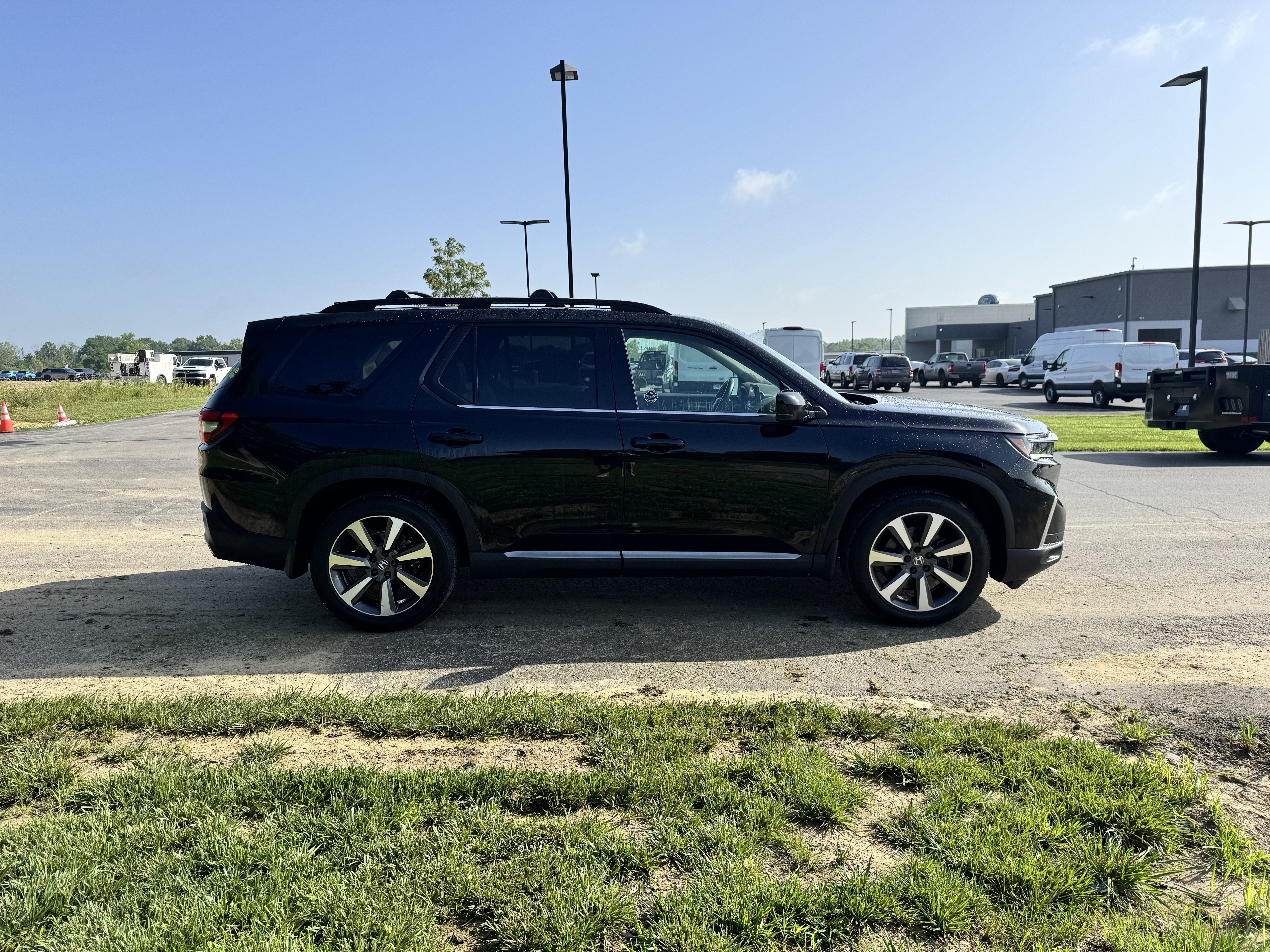 2025 Honda Pilot Elite