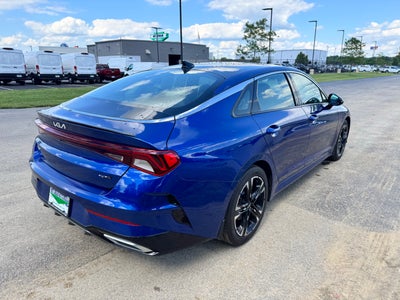 2022 Kia K5 GT-Line