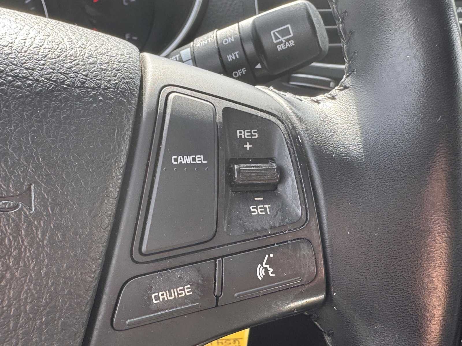 2015 Kia Sorento LX
