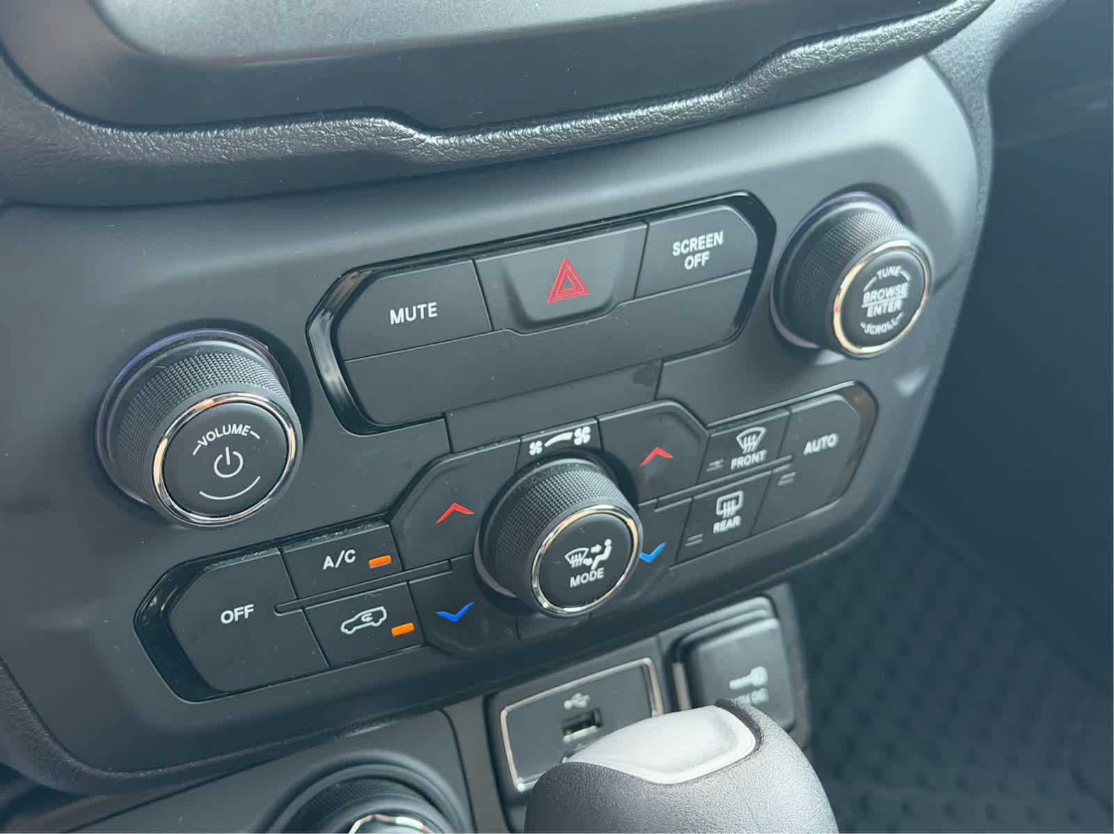 2019 Jeep Renegade Altitude