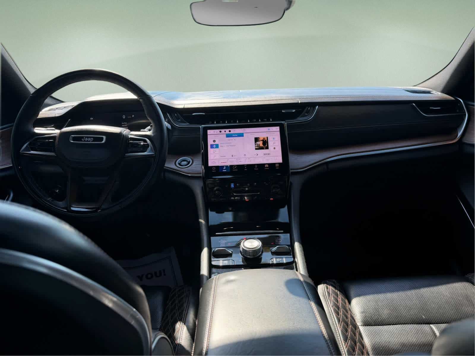 2022 Jeep Grand Cherokee Summit
