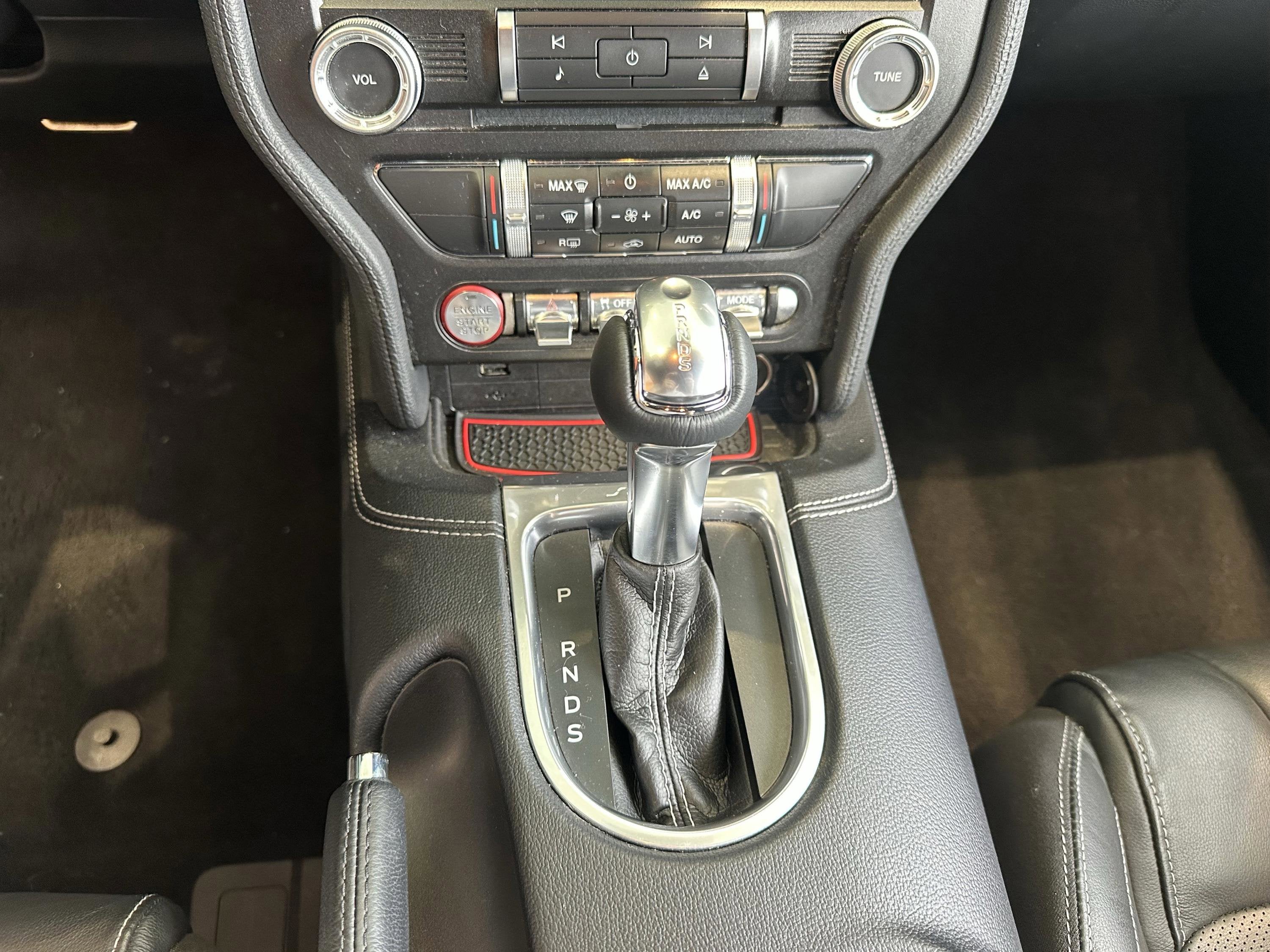 2022 Ford Mustang Mach 1