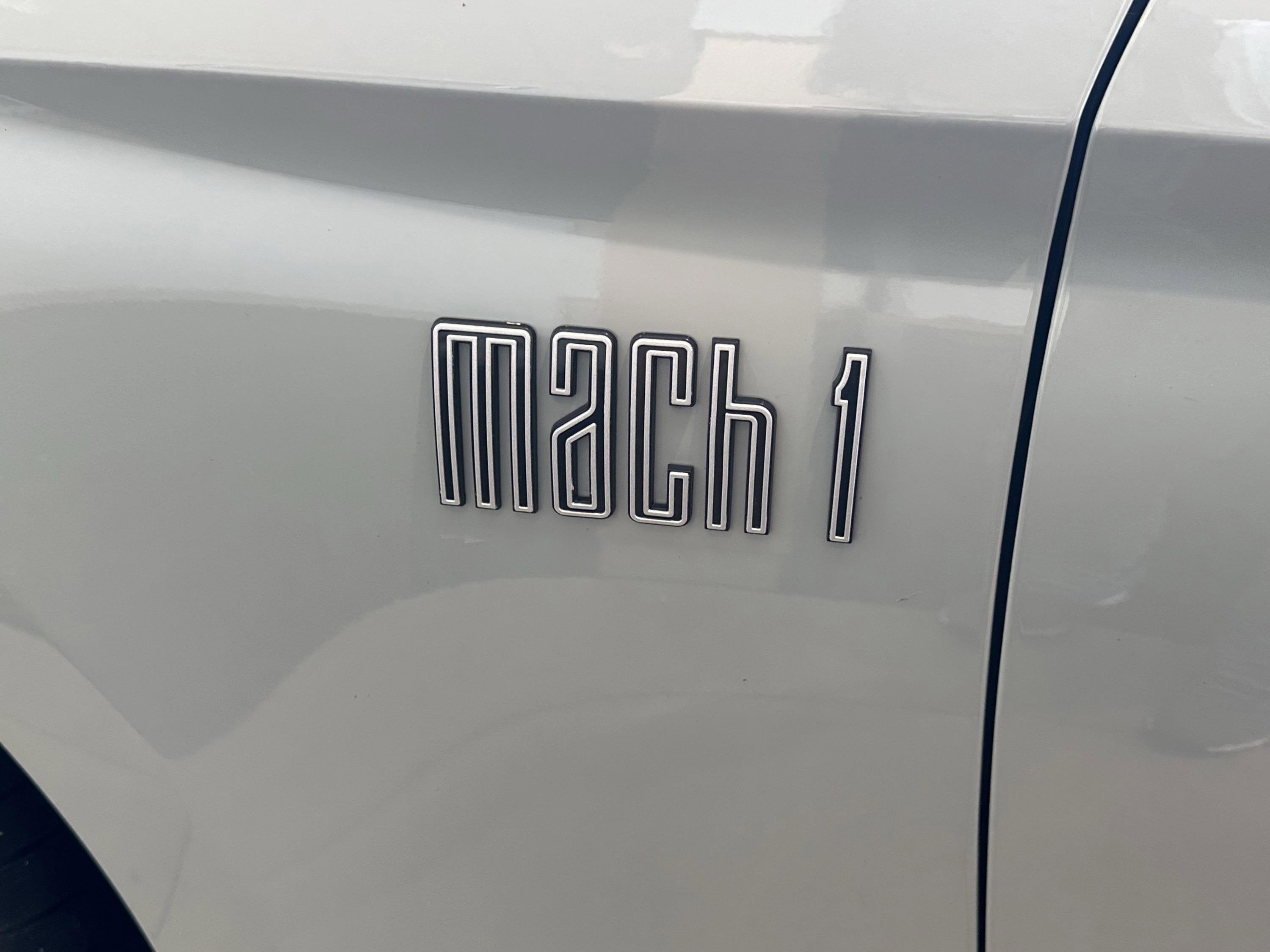 2022 Ford Mustang Mach 1