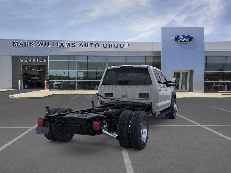 2026 Ford F-450SD Lariat DRW