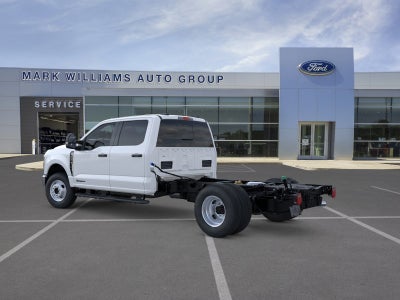 2026 Ford Super Duty F-350 DRW Chassis Cab XL