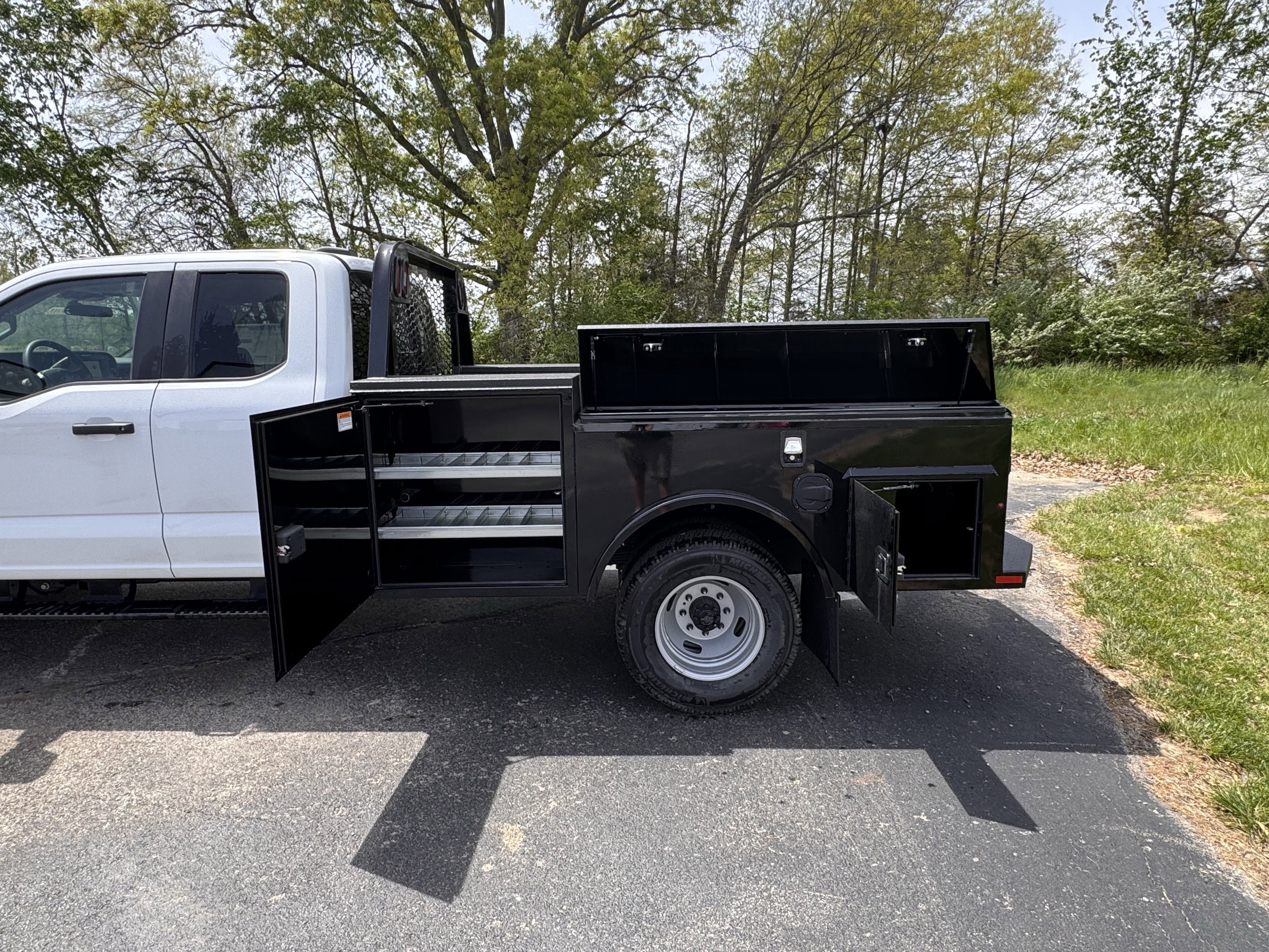 2025 Ford F-350SD XL DRW