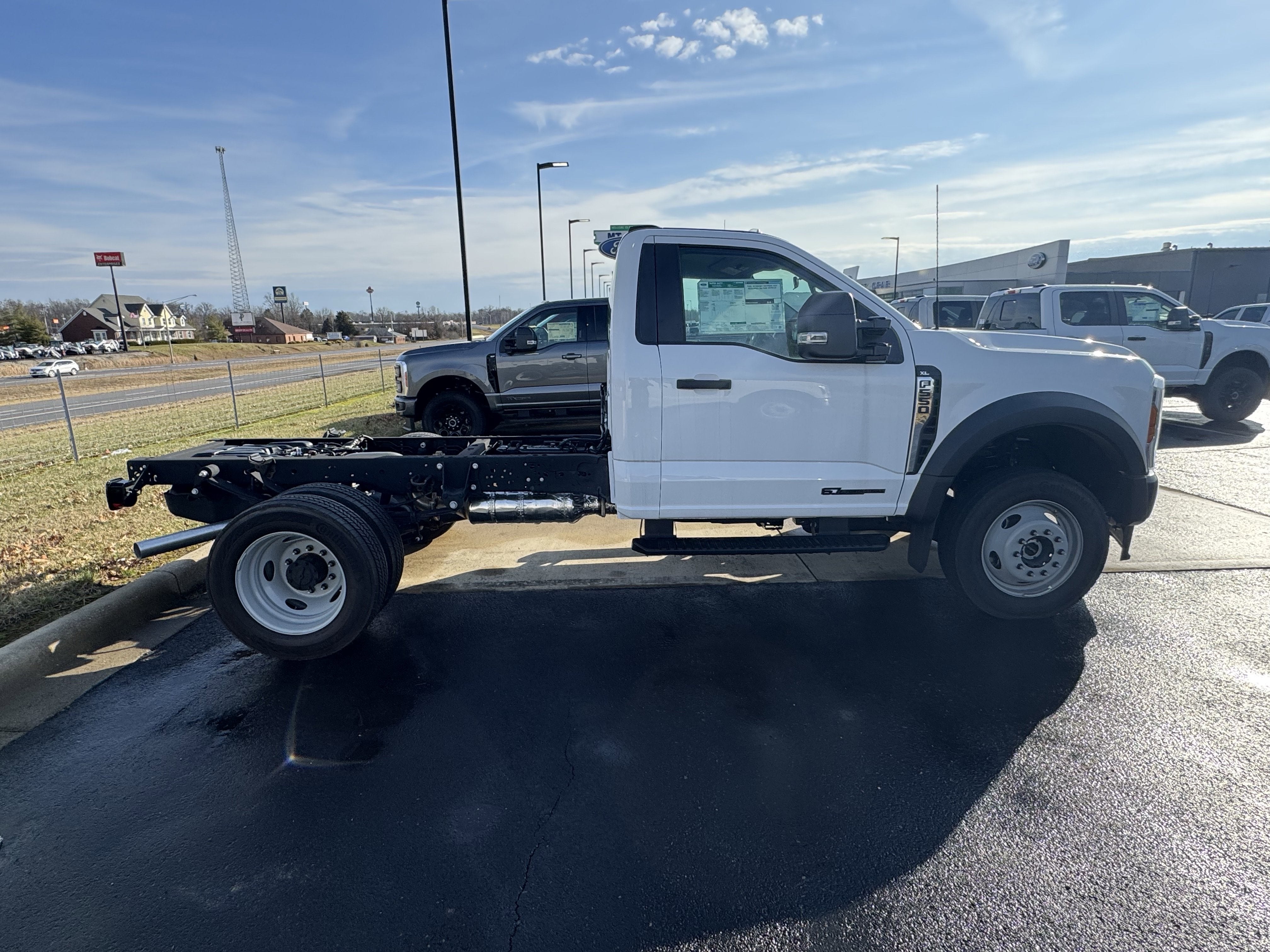 2025 Ford F-550SD XL DRW