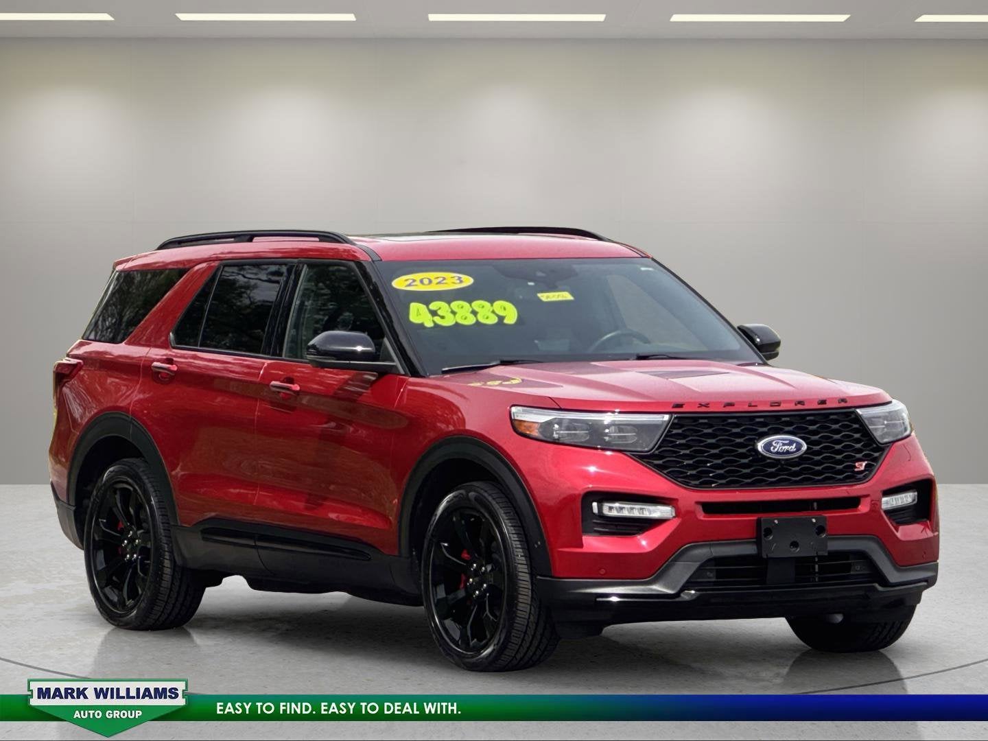 2023 Ford Explorer ST 4WD's photo