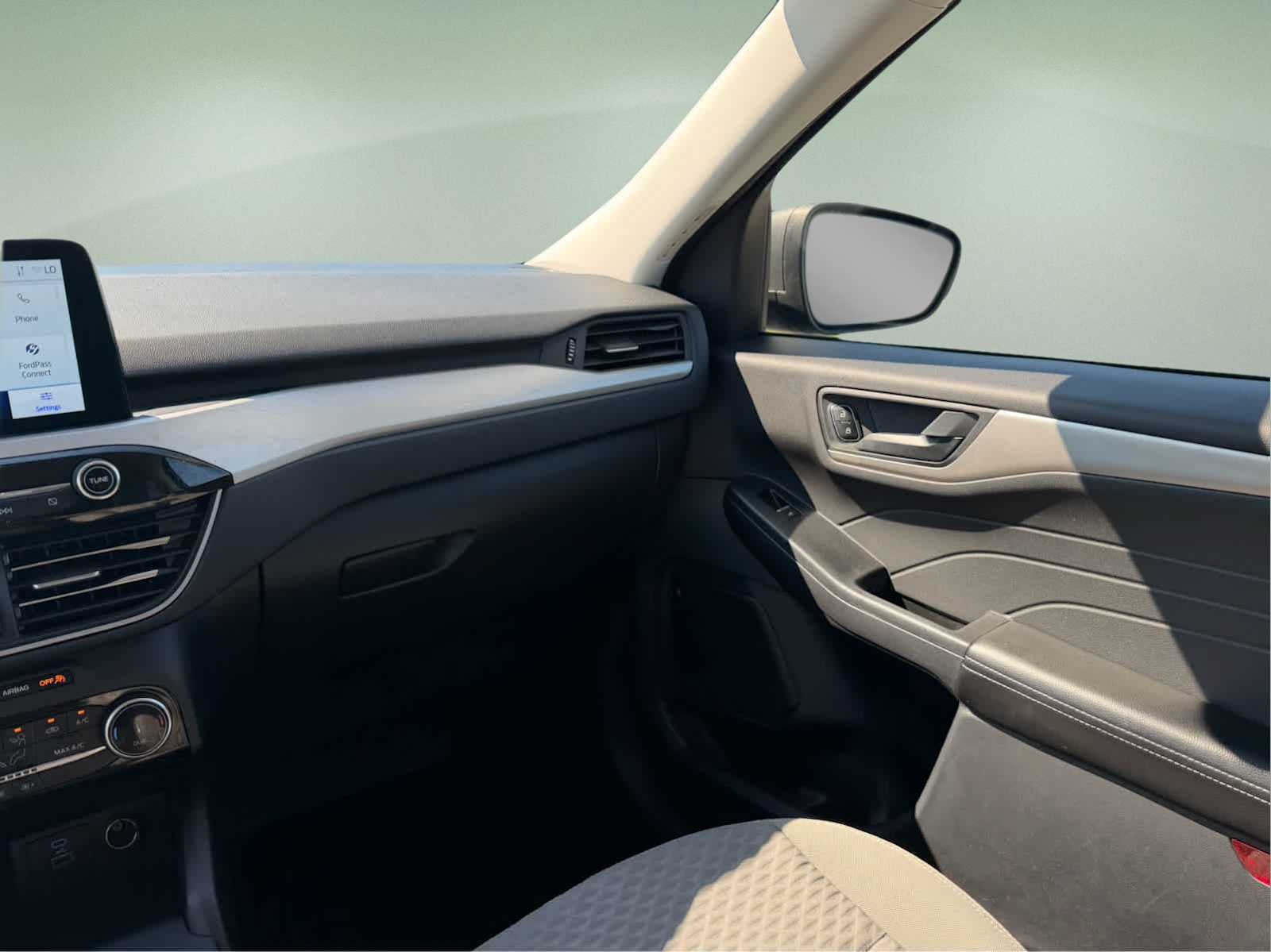 2022 Ford Escape SE Hybrid