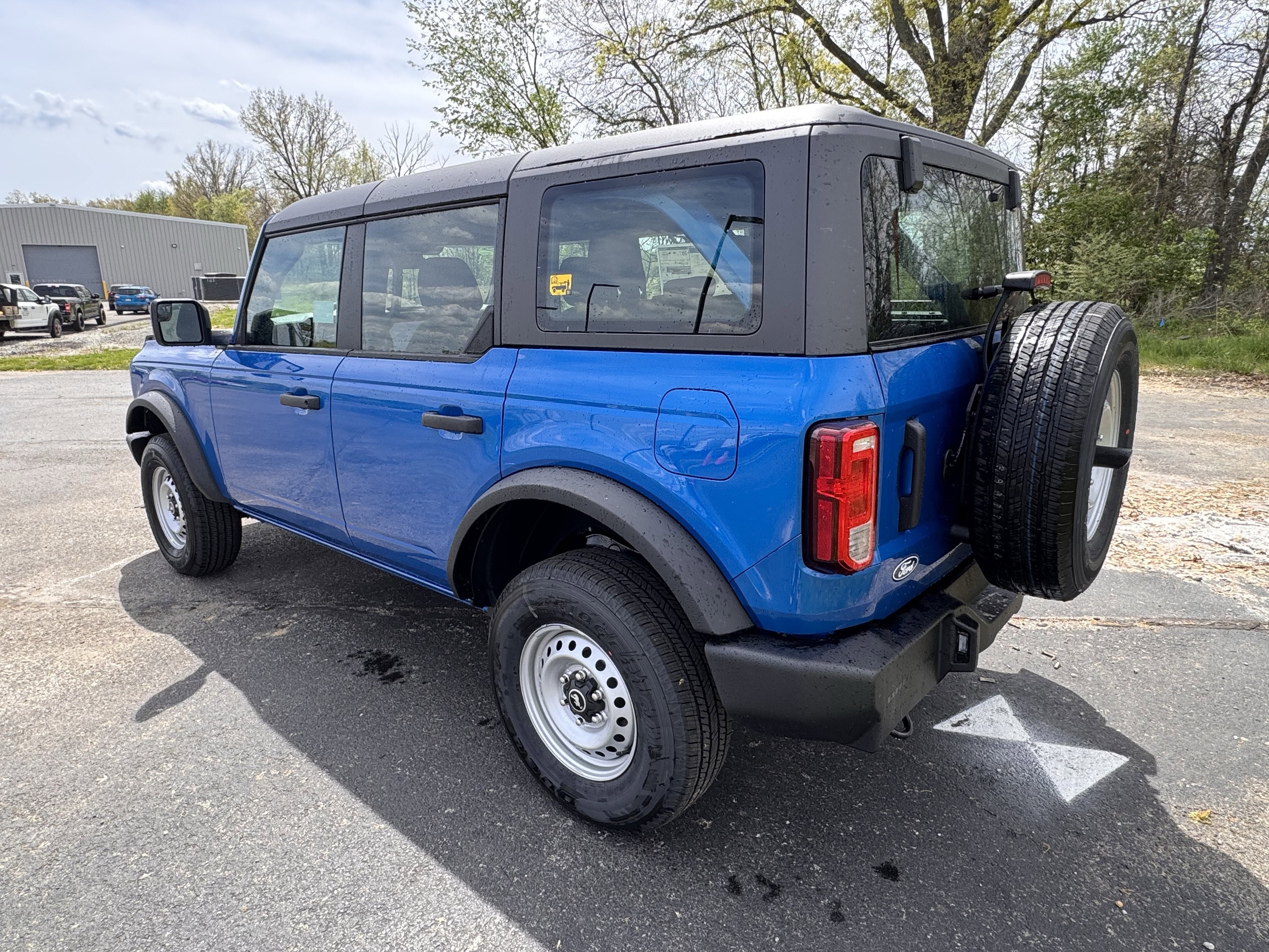 2026 Ford Bronco Base