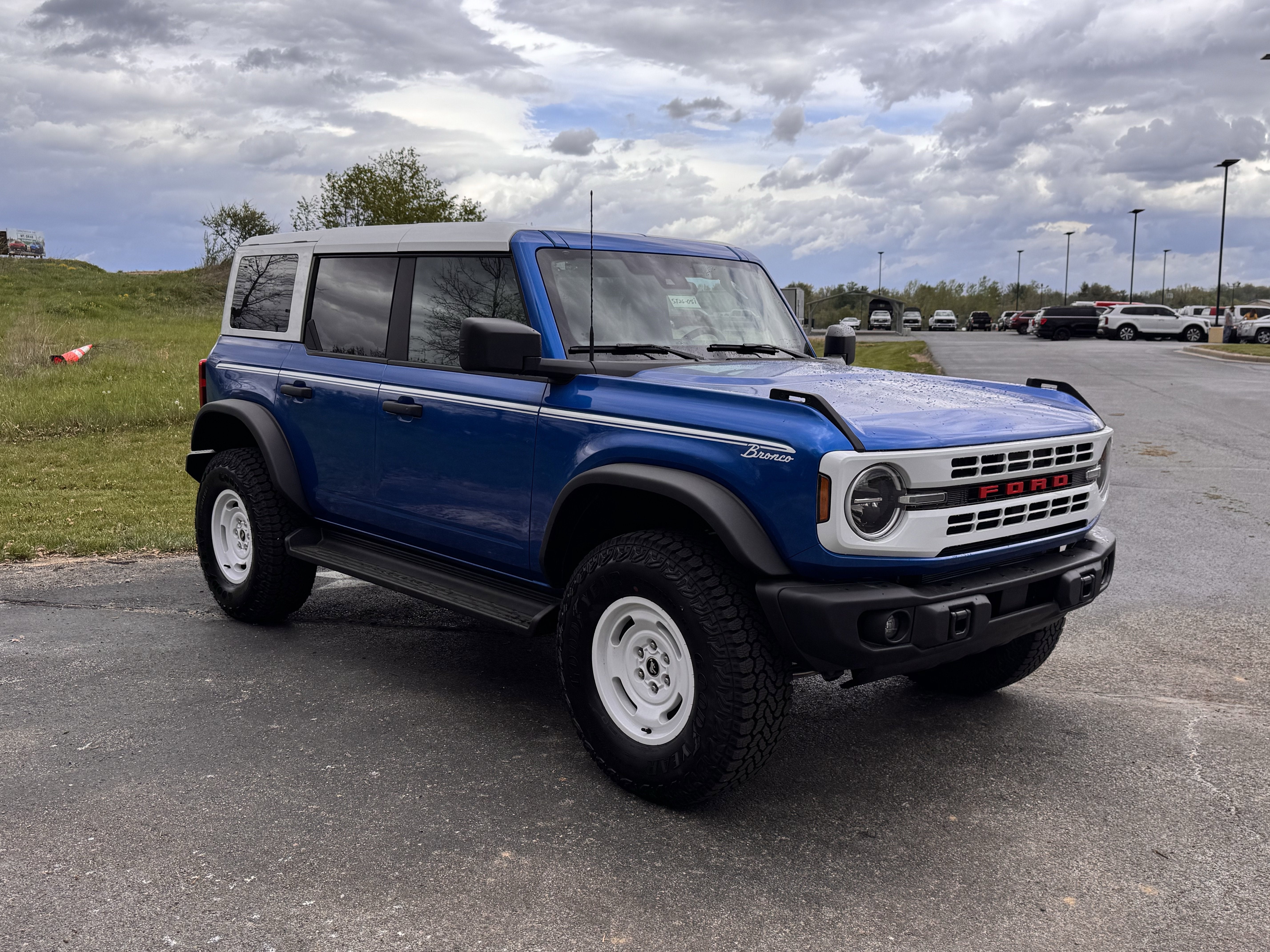 2026 Ford Bronco Heritage Edition