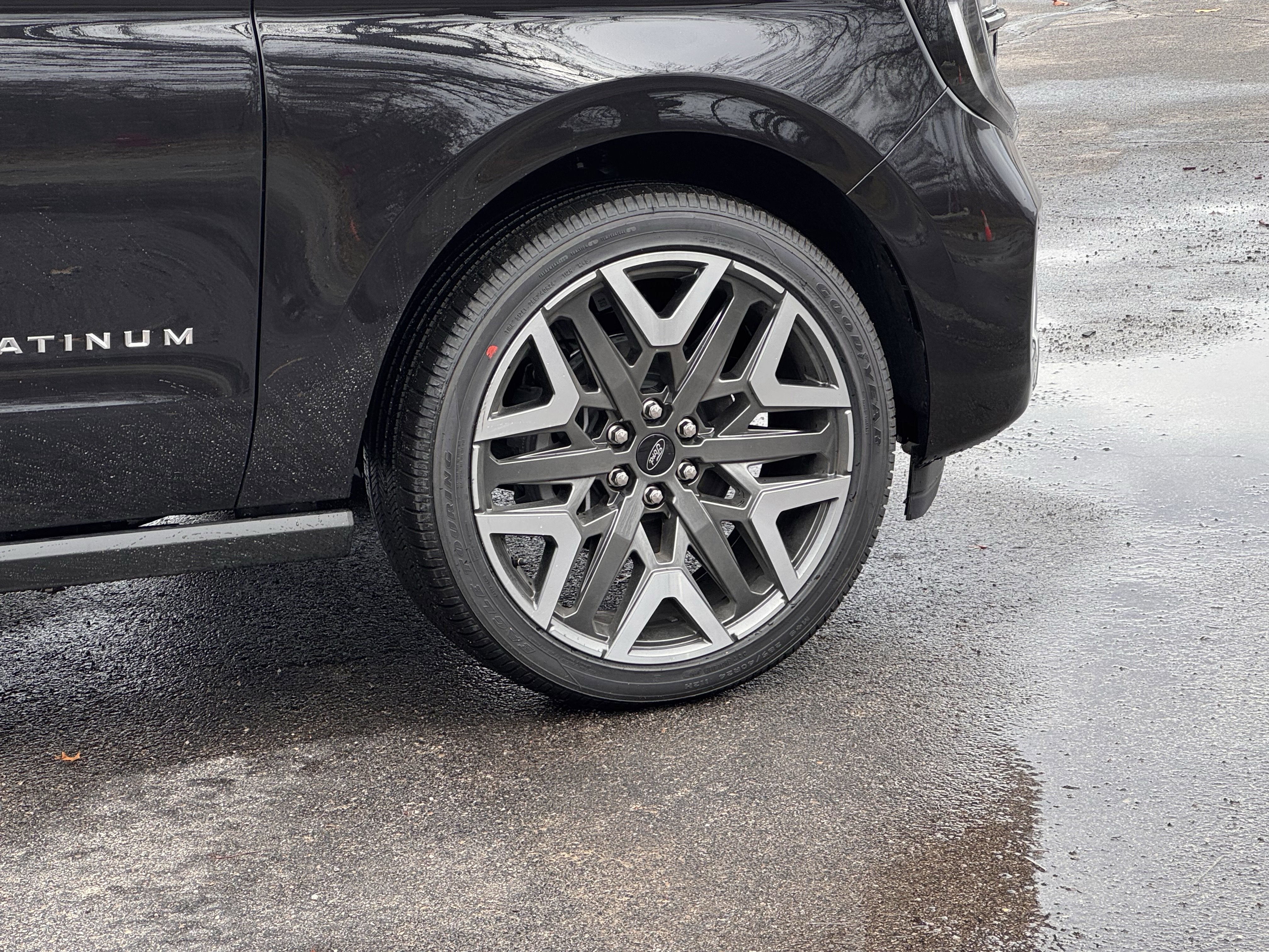 2026 Ford Expedition Platinum