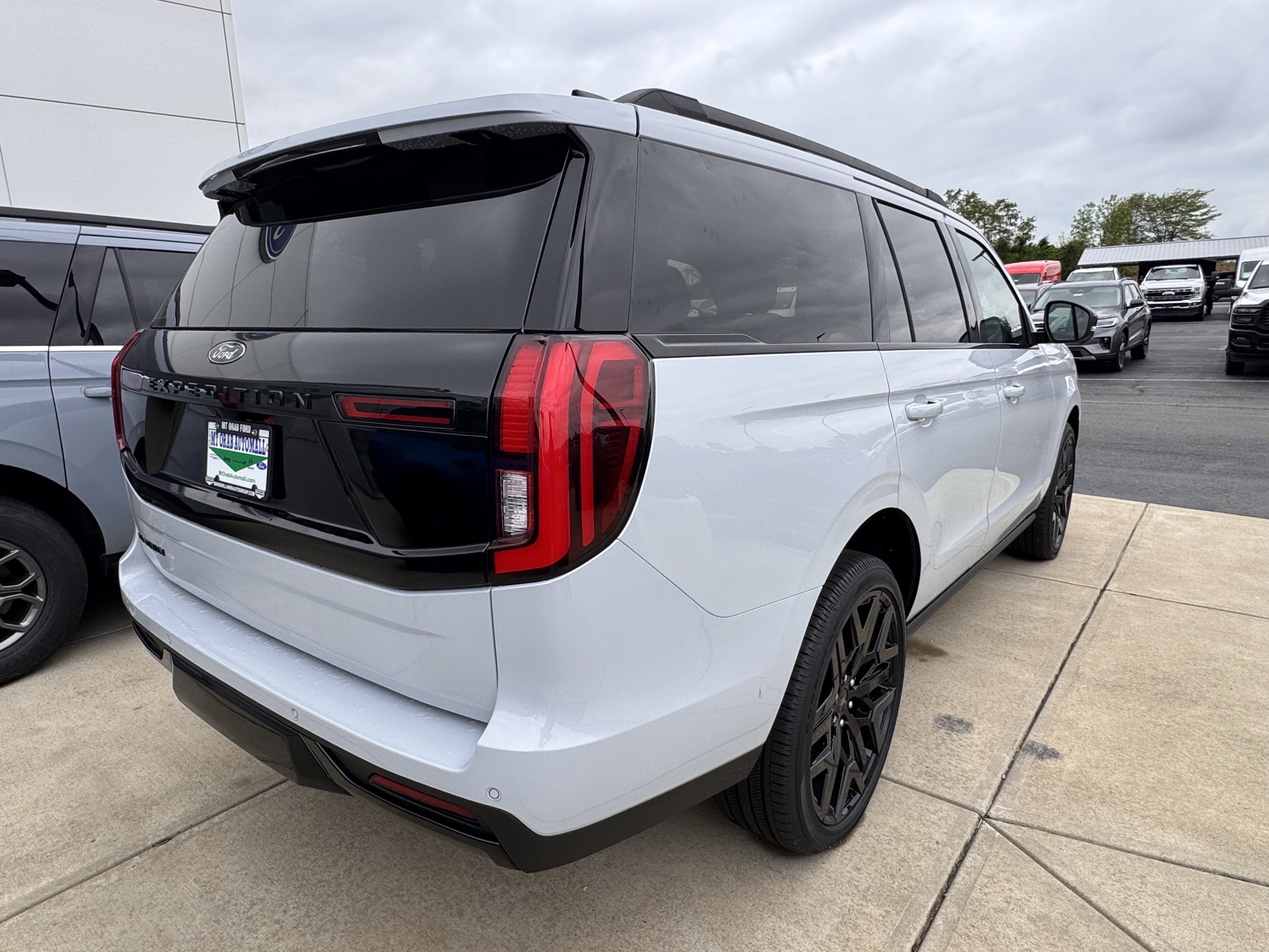 2026 Ford Expedition Platinum