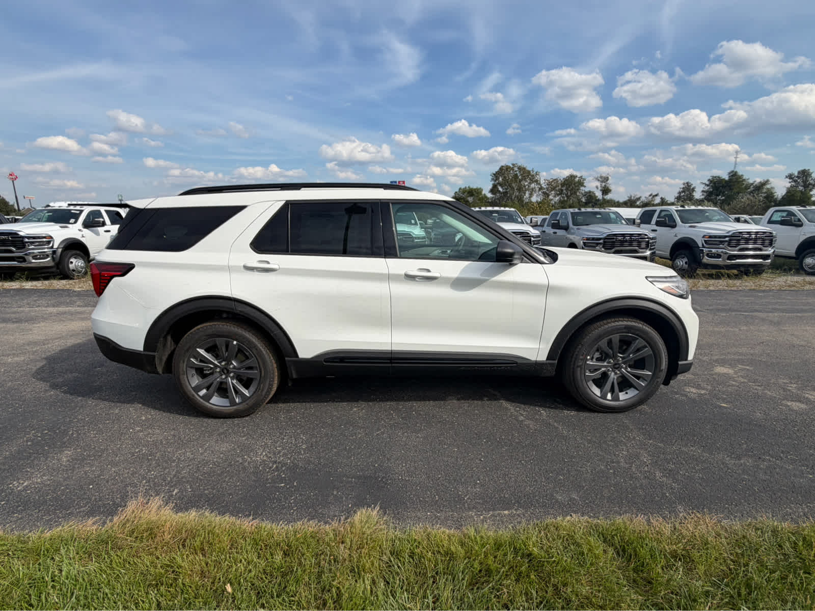 2026 Ford Explorer Active w/200A Pkg