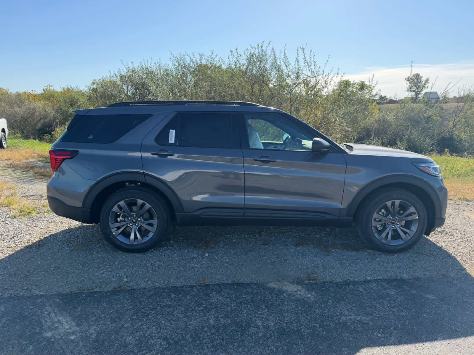 2027 Ford Explorer Active w/200A Pkg