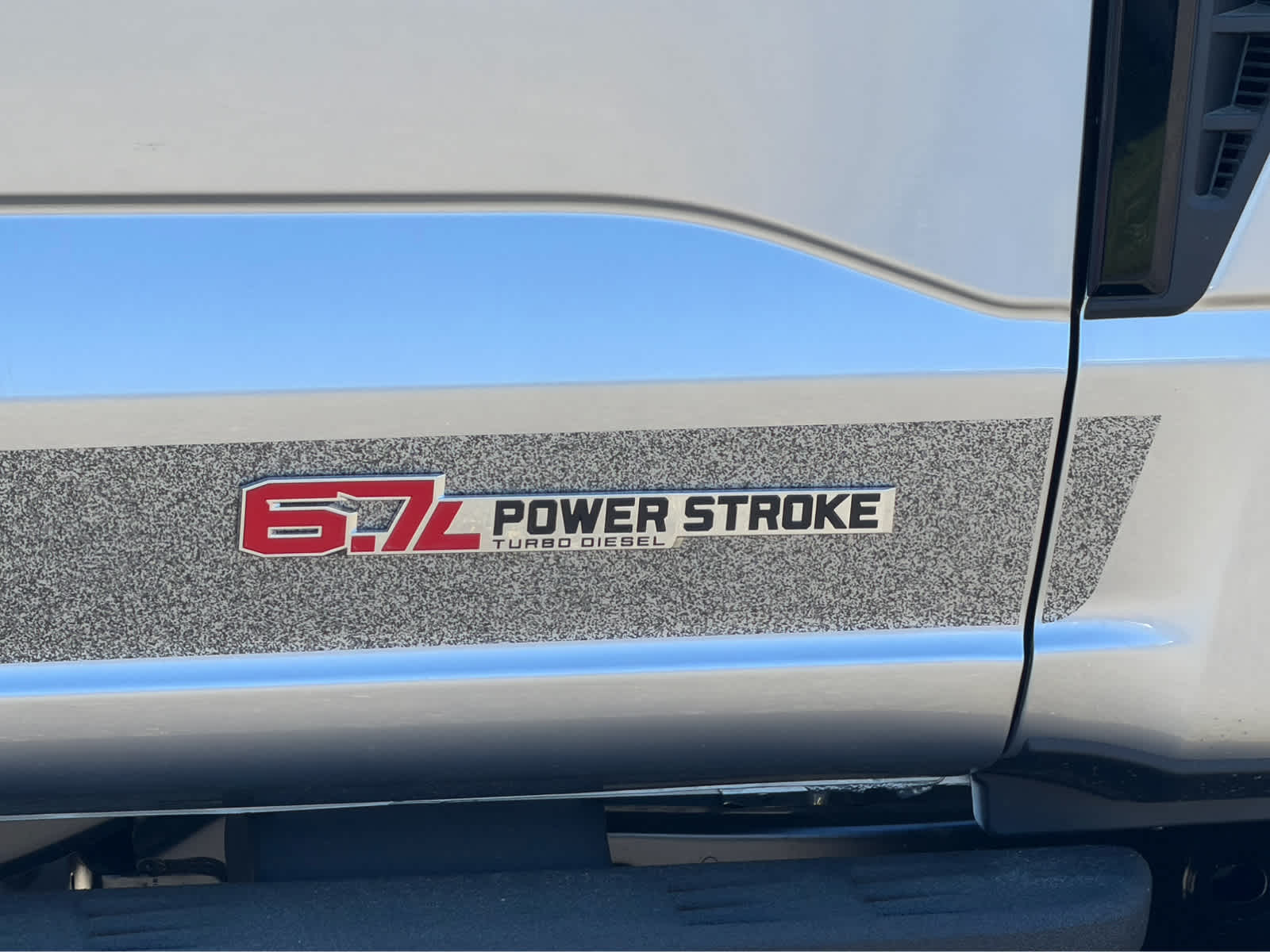 2027 Ford Super Duty F-250 SRW XLT