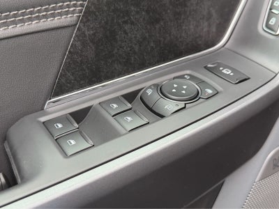 2027 Ford Super Duty F-250 SRW XLT