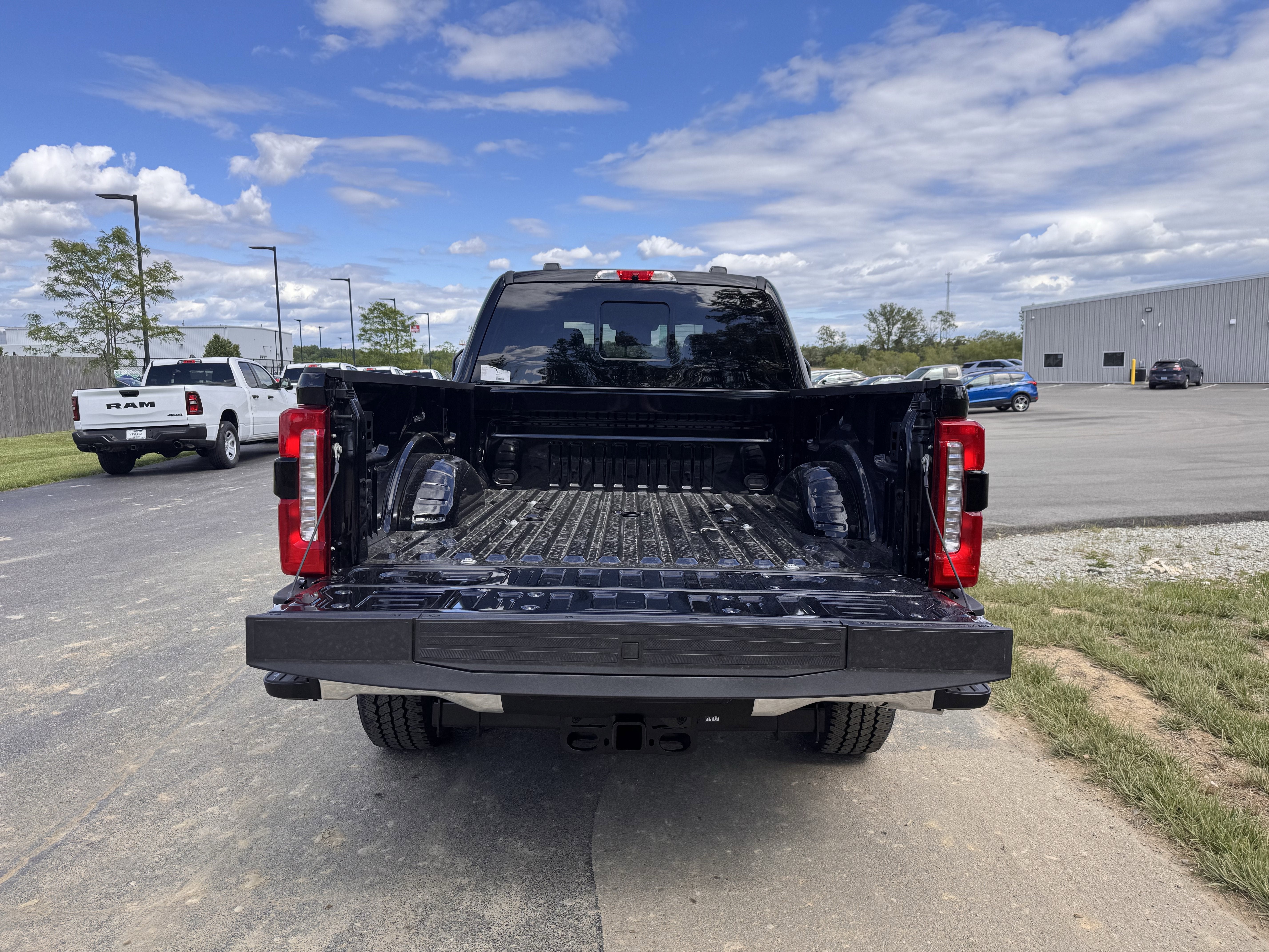 2026 Ford Super Duty F-250 SRW LARIAT