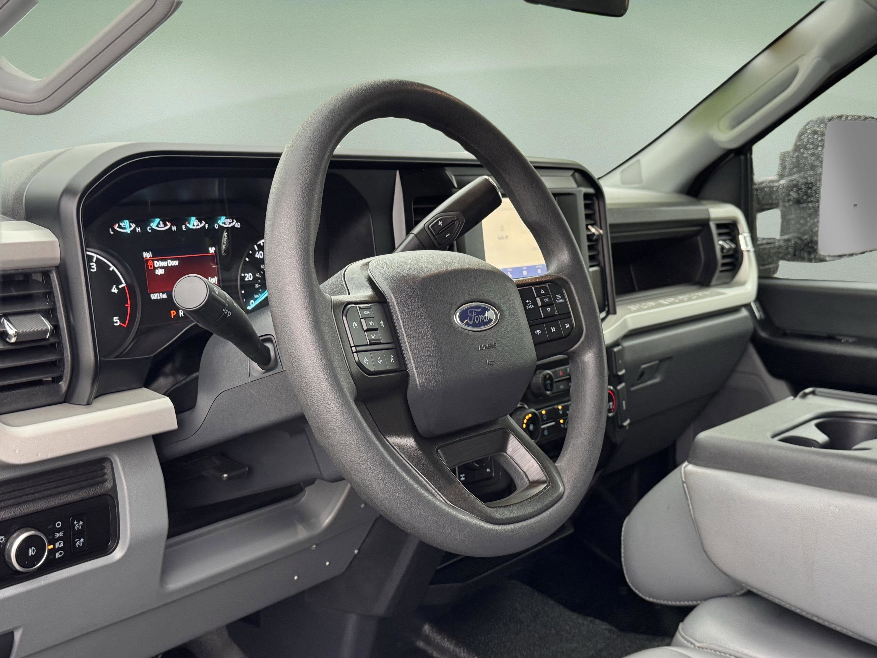 2025 Ford F-350SD XL