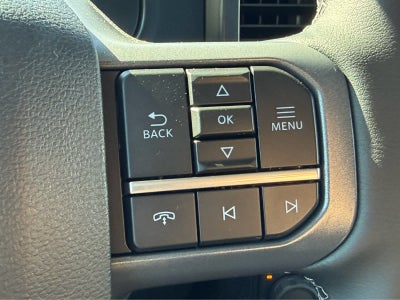 2027 Ford Super Duty F-350 DRW LARIAT