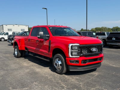 2027 Ford Super Duty F-350 DRW XL