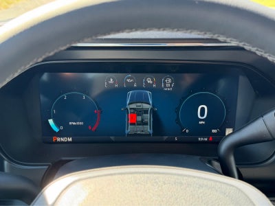 2027 Ford Super Duty F-350 DRW LARIAT