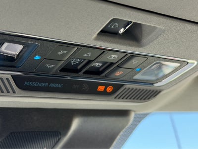 2027 Ford Super Duty F-350 DRW LARIAT