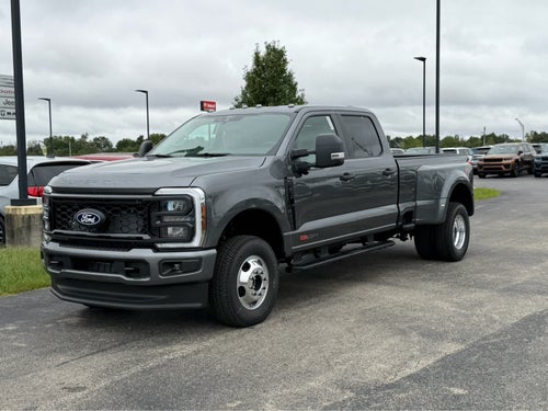 2027 Ford Super Duty F-350 DRW XL