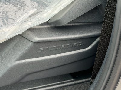 2027 Ford Super Duty F-350 DRW XL