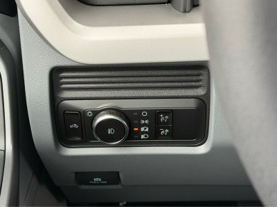 2027 Ford Super Duty F-350 DRW XL