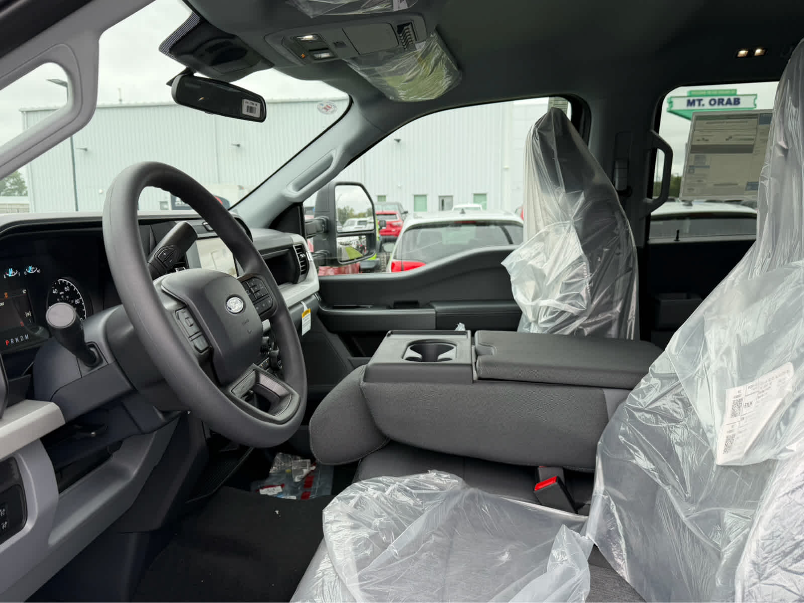 2027 Ford Super Duty F-350 DRW XL