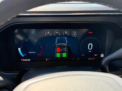 2027 Ford Super Duty F-350 DRW LARIAT