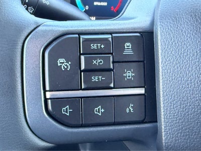 2027 Ford Super Duty F-350 DRW LARIAT