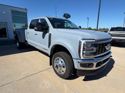 2026 Ford Super Duty F-450 DRW LARIAT