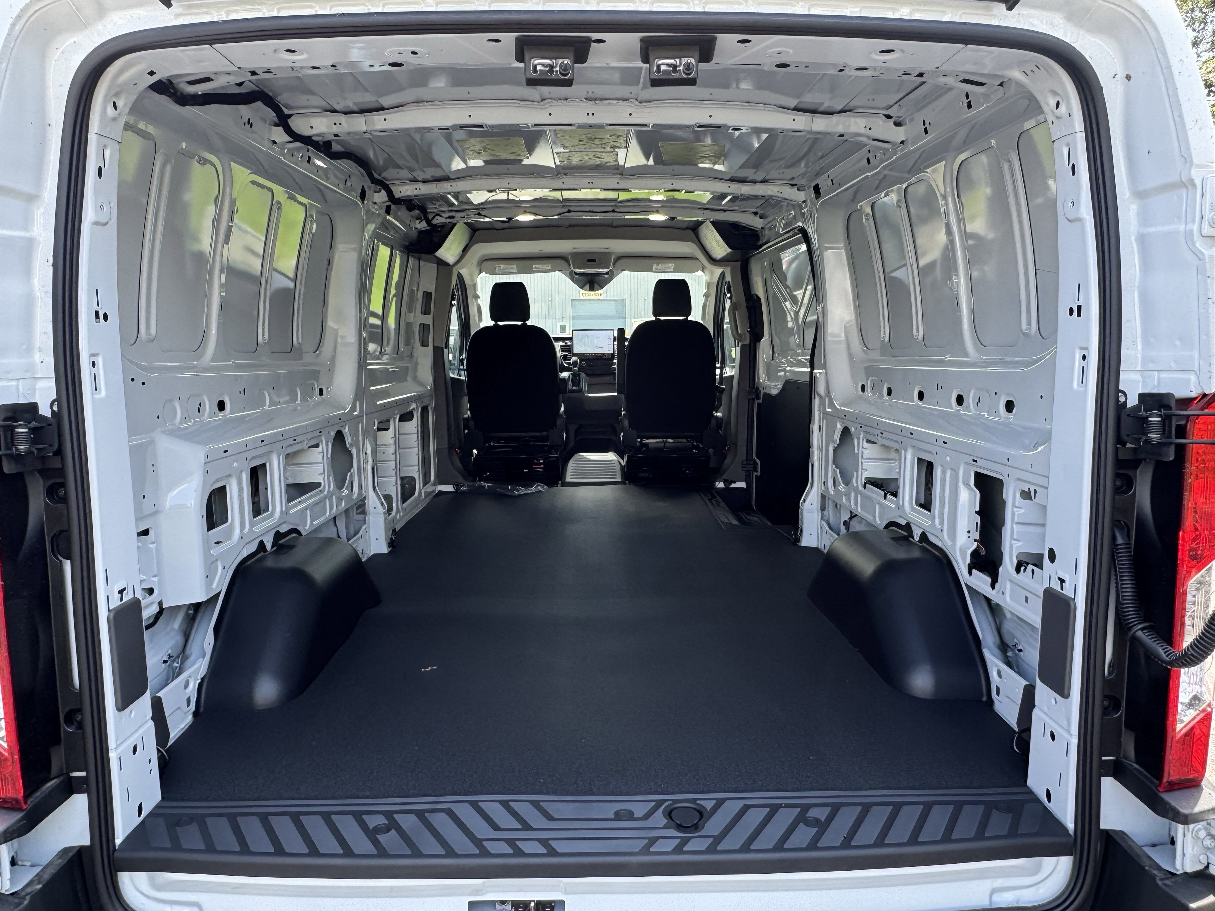 2025 Ford Transit-250 Base