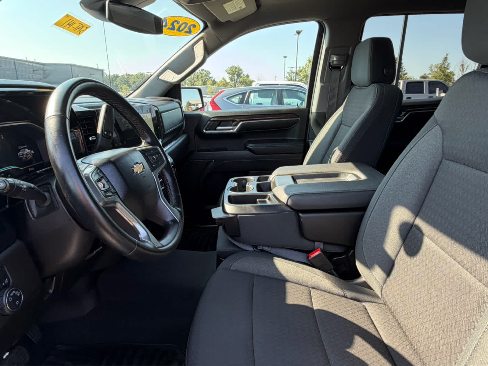2024 Chevrolet Silverado 1500 LT