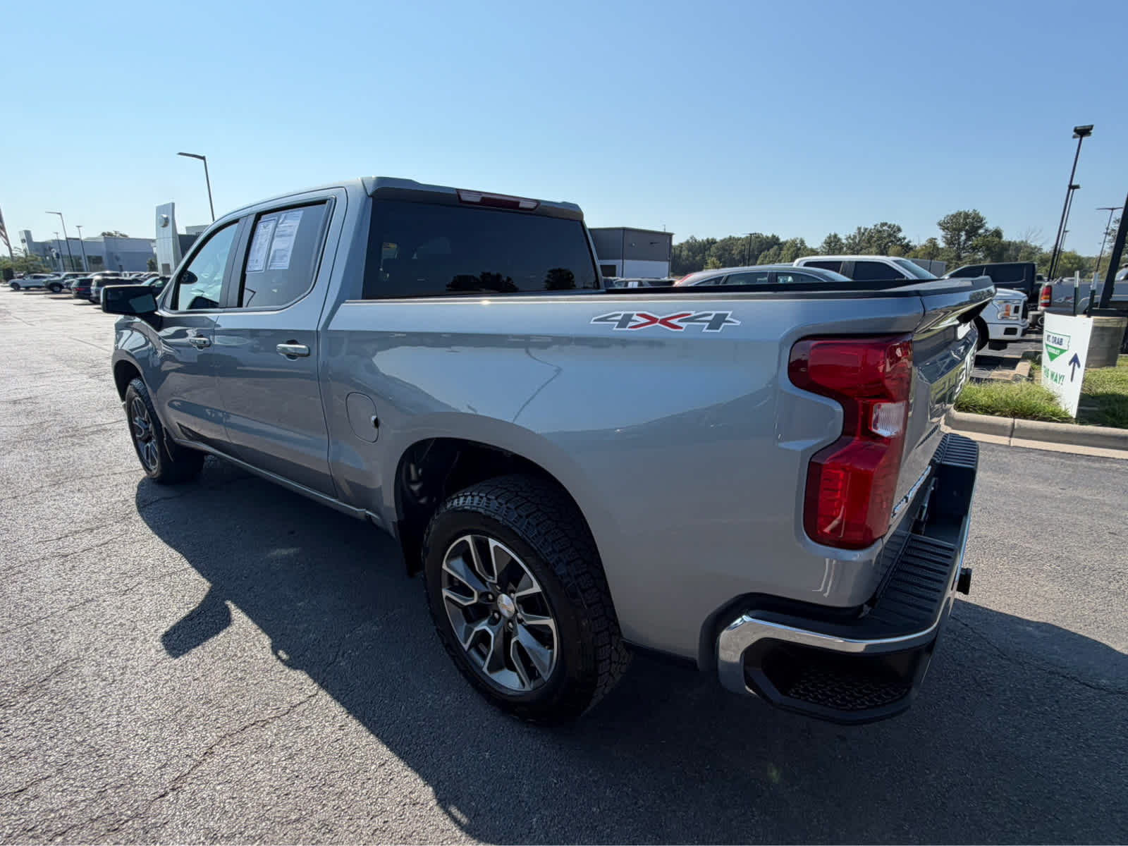 2024 Chevrolet Silverado 1500 LT