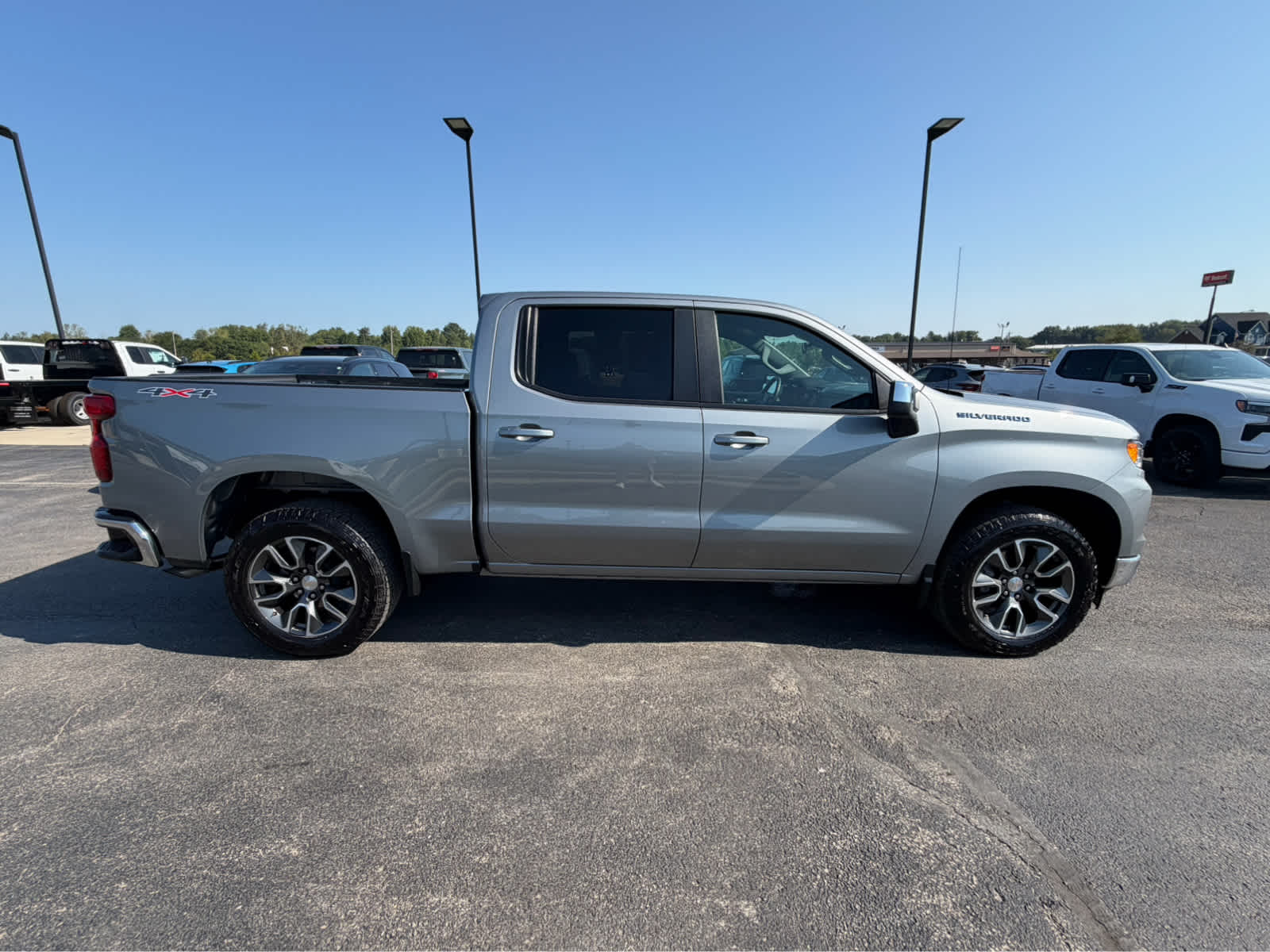 2024 Chevrolet Silverado 1500 LT
