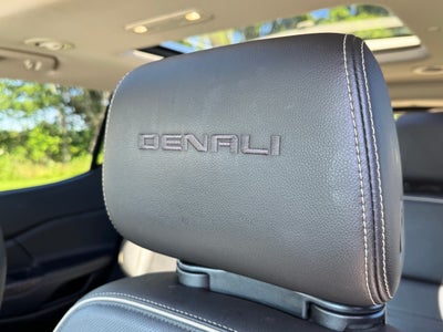 2020 GMC Acadia Denali