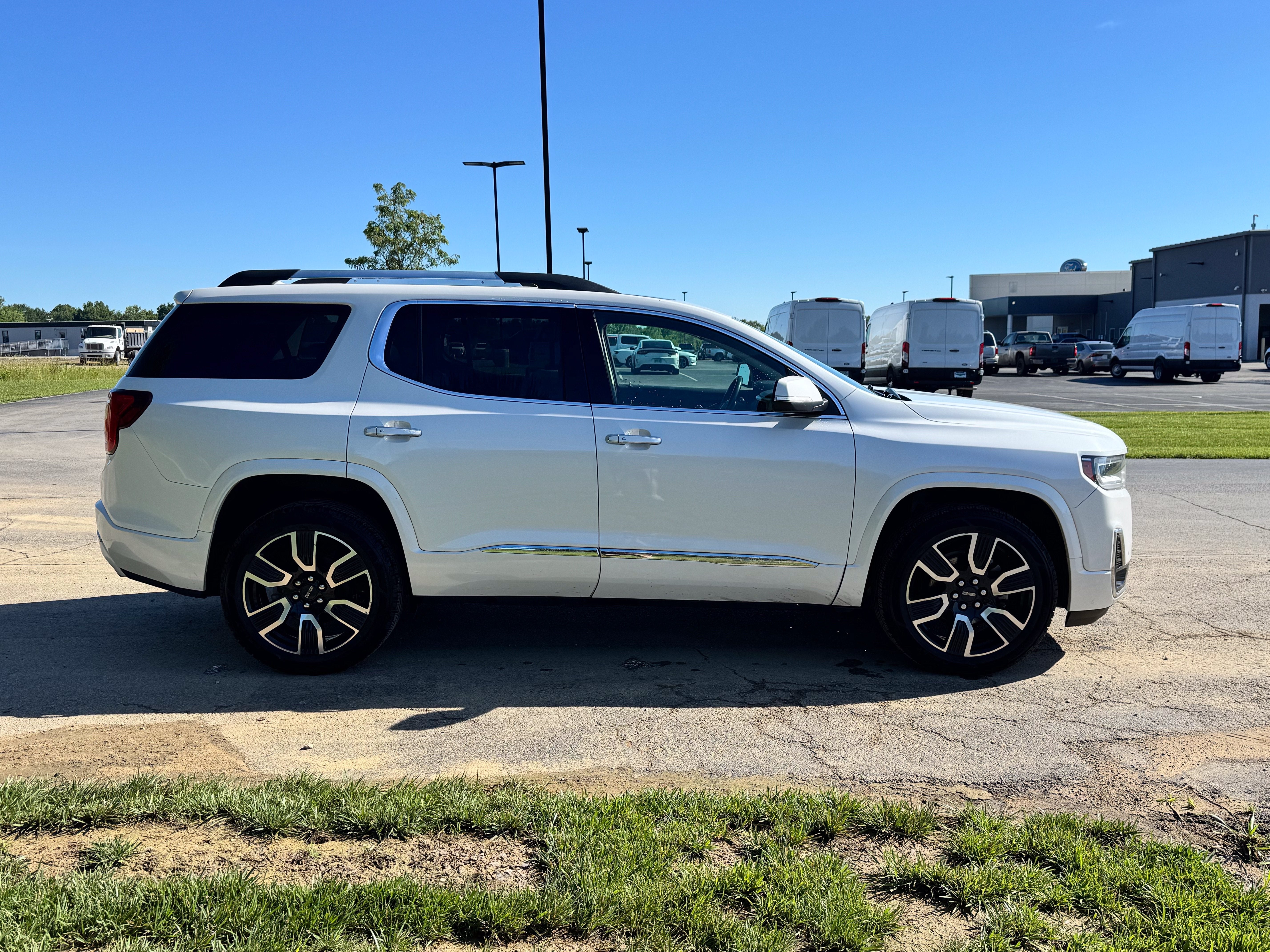 2020 GMC Acadia Denali
