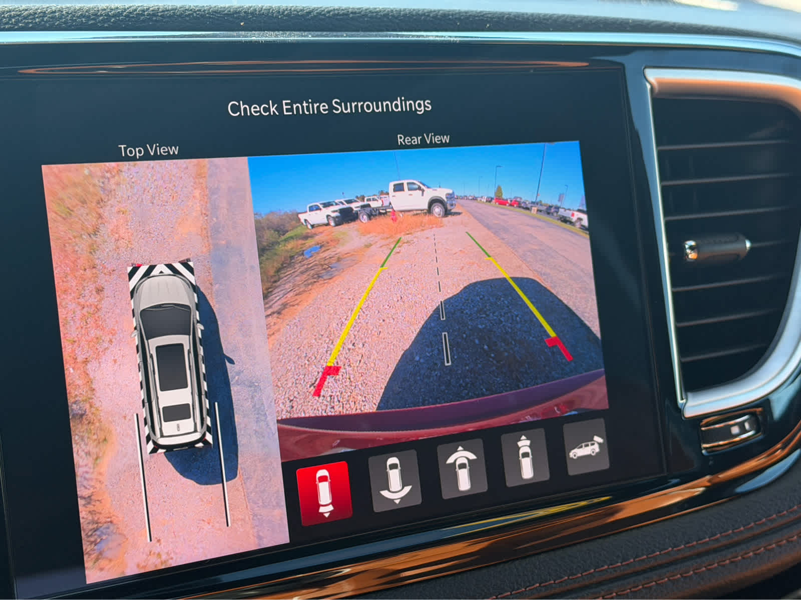 2025 Chrysler Pacifica Pinnacle