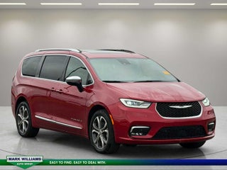 2025 Chrysler Pacifica Pinnacle