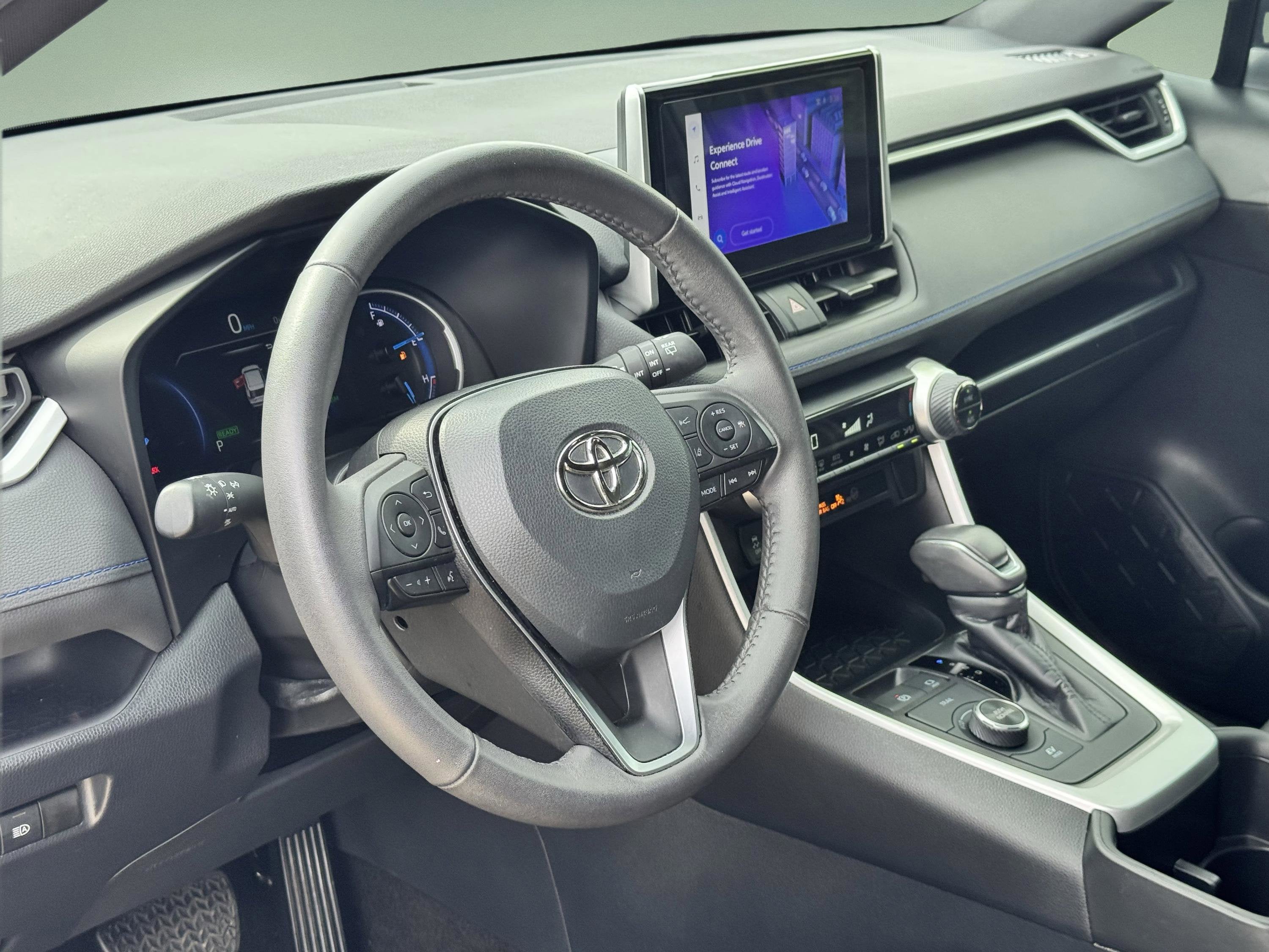 2023 Toyota RAV4 Hybrid SE